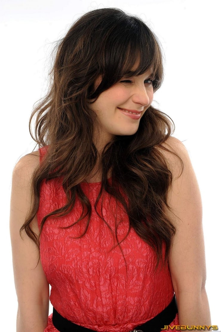 Zoey Deschannel