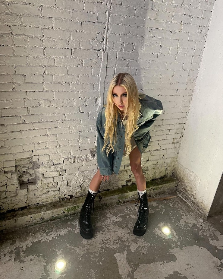 Taylor Momsen