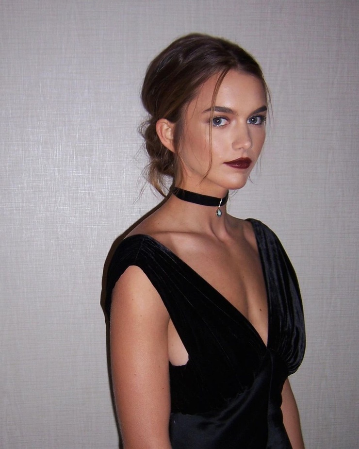 Chloe East Chloe East