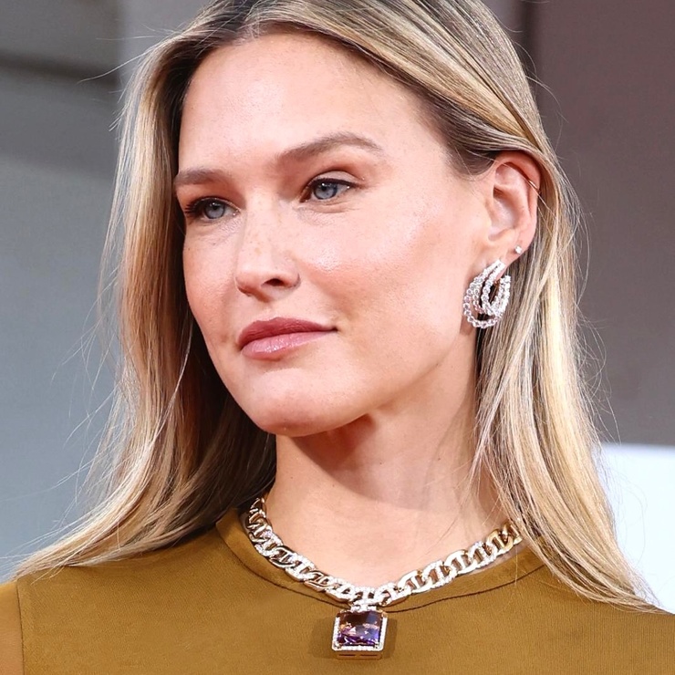 Bar Refaeli