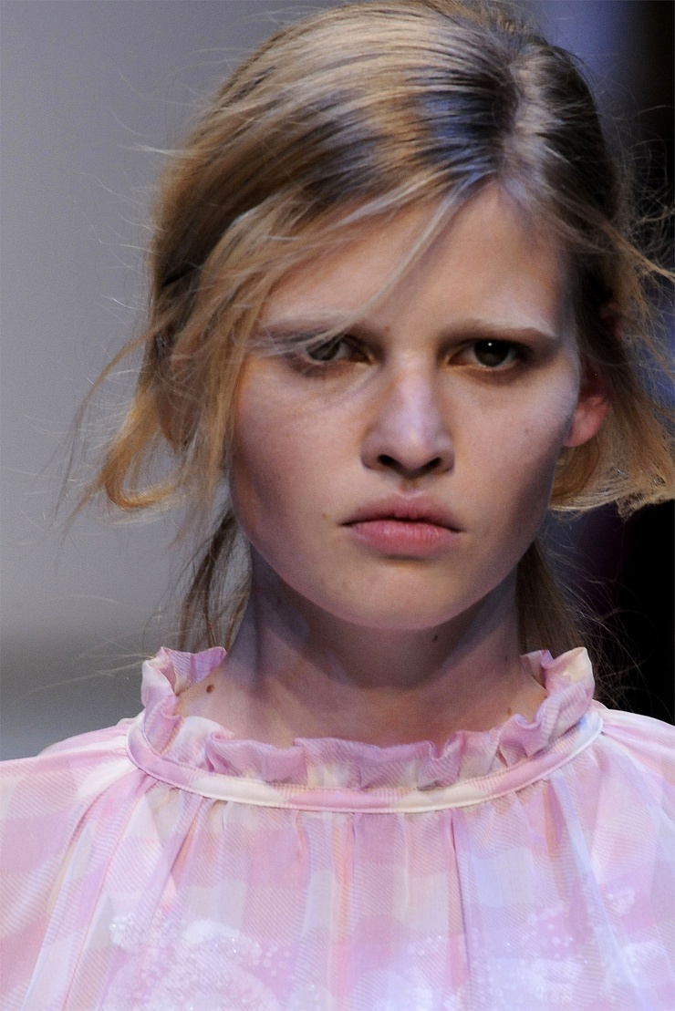 Lara Stone