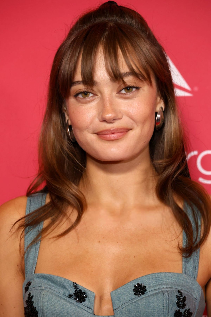 Ella Purnell Ella Purnell