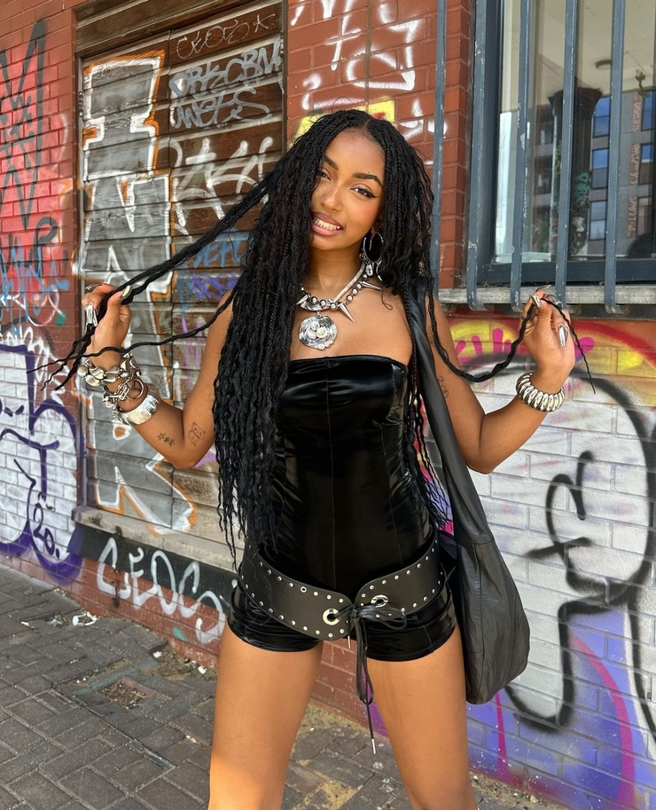 Chandra Scott