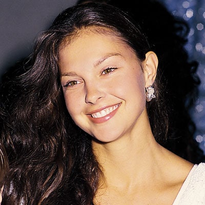 400full-ashley-judd.jpg