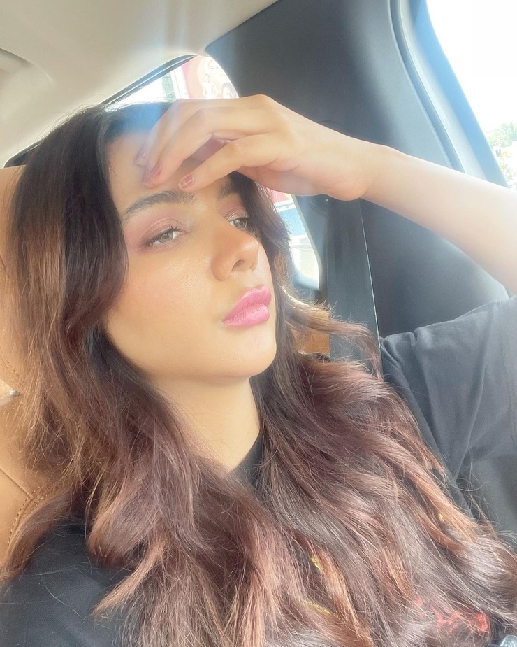Ruhi Singh Ruhi Singh