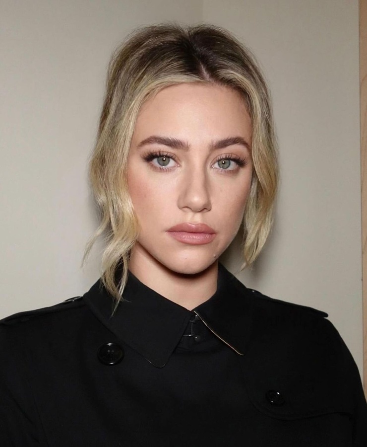 Lili Reinhart