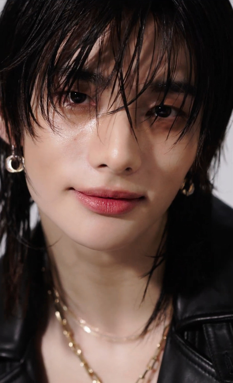Hyun-Jin Hwang