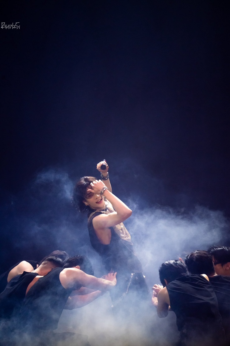 Hyun-Jin Hwang