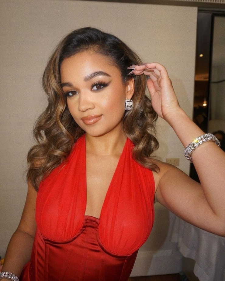 Madison Bailey Madison Bailey