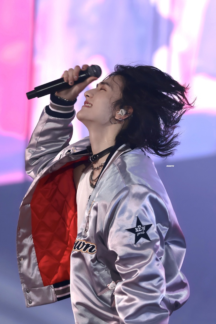 Hyun-Jin Hwang