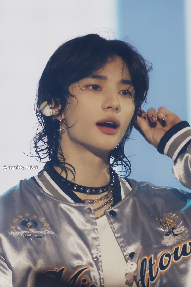 Hyun-Jin Hwang