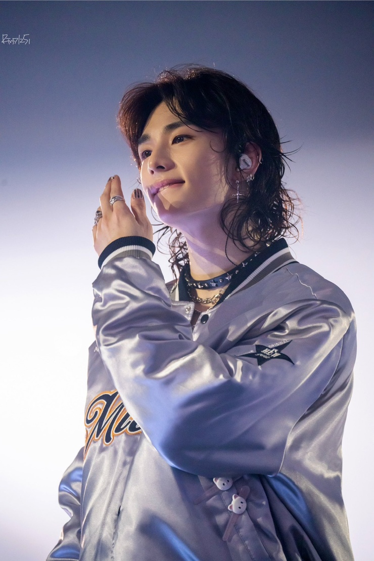 Hyun-Jin Hwang