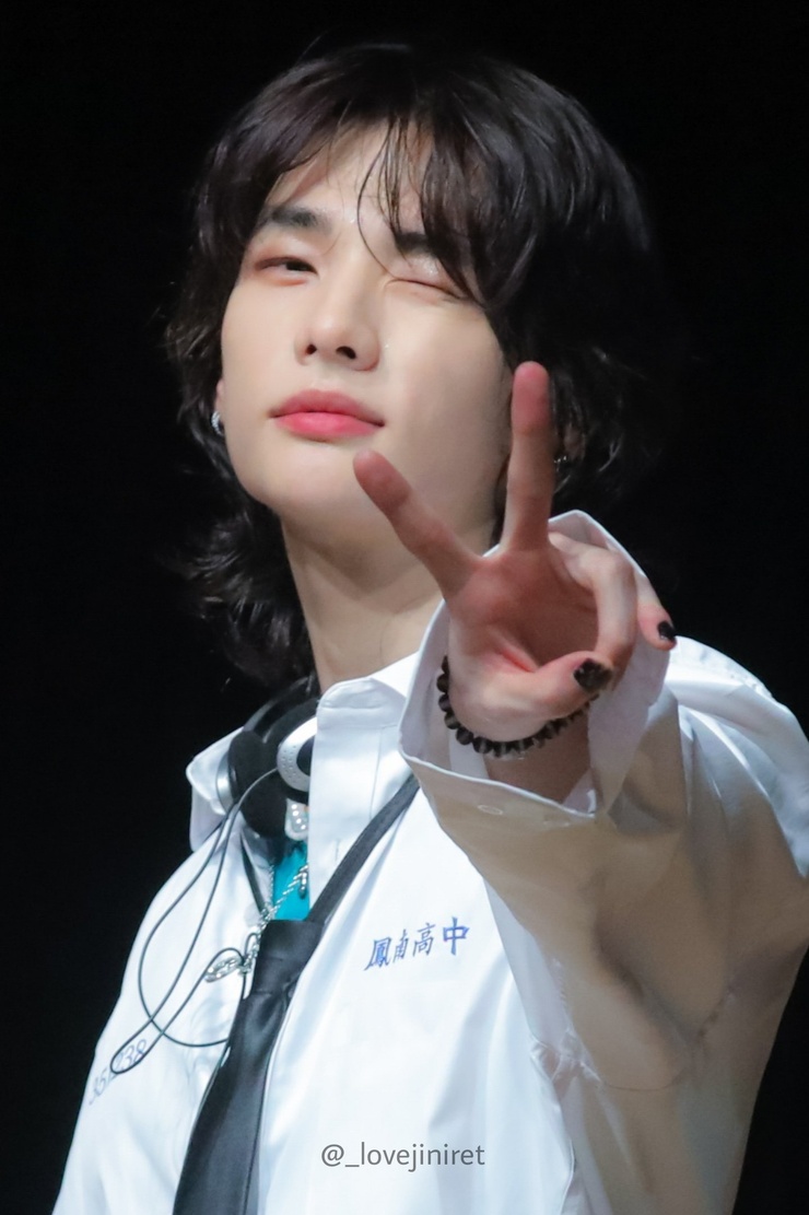 Hyun-Jin Hwang