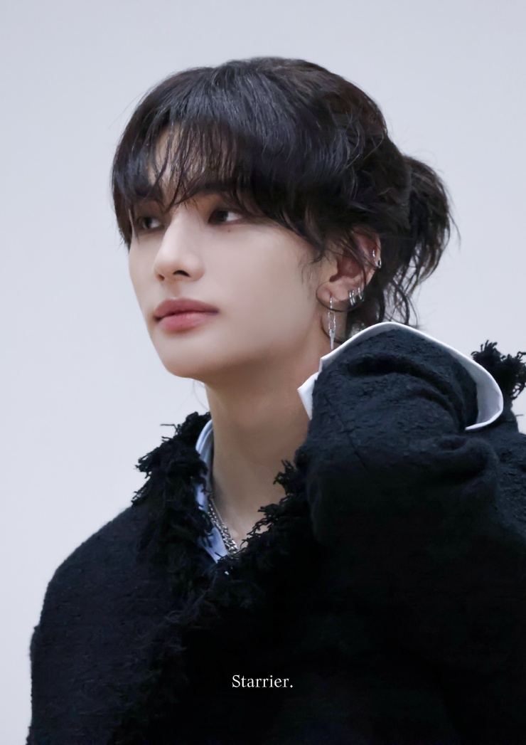 Hyun-Jin Hwang