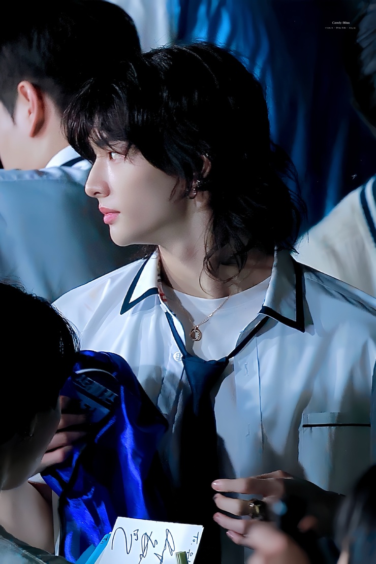 Hyun-Jin Hwang