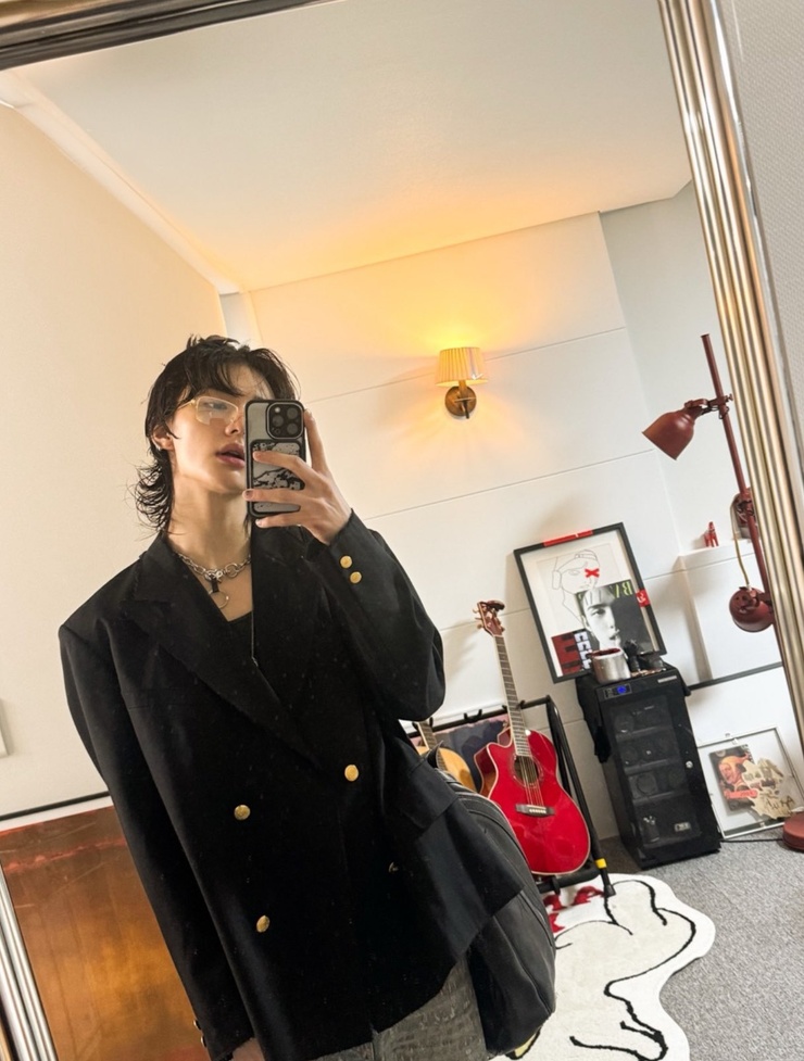 Hyun-Jin Hwang