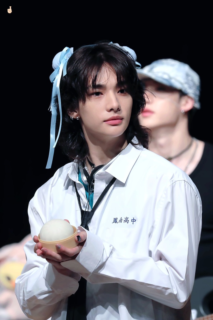 Hyun-Jin Hwang