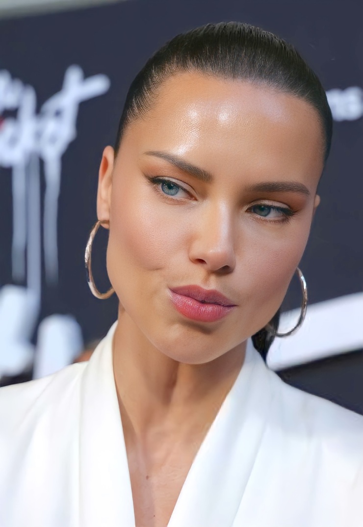 Adriana Lima