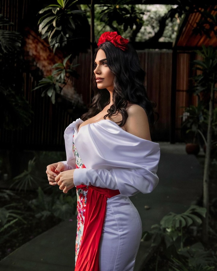 Livia Brito Livia Brito