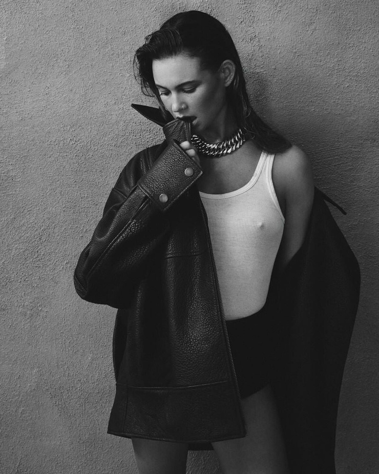 Behati Prinsloo Behati Prinsloo