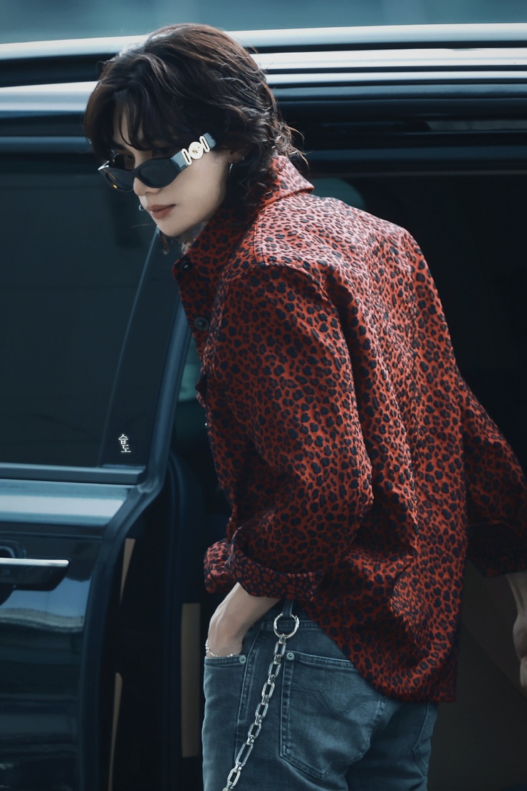 Hyun-Jin Hwang