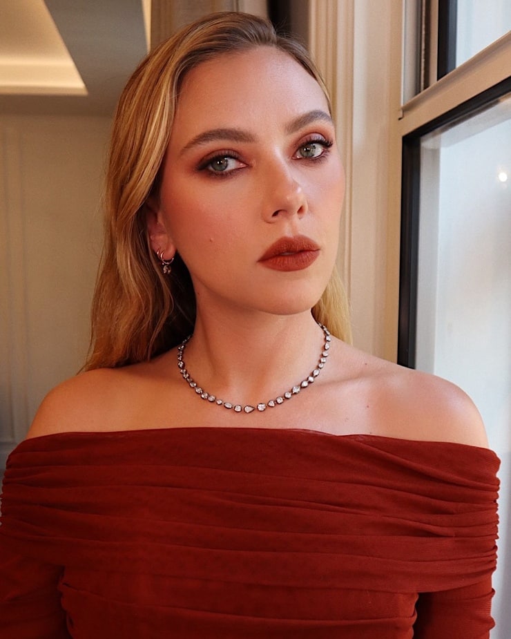 Scarlett Johansson Scarlett Johansson