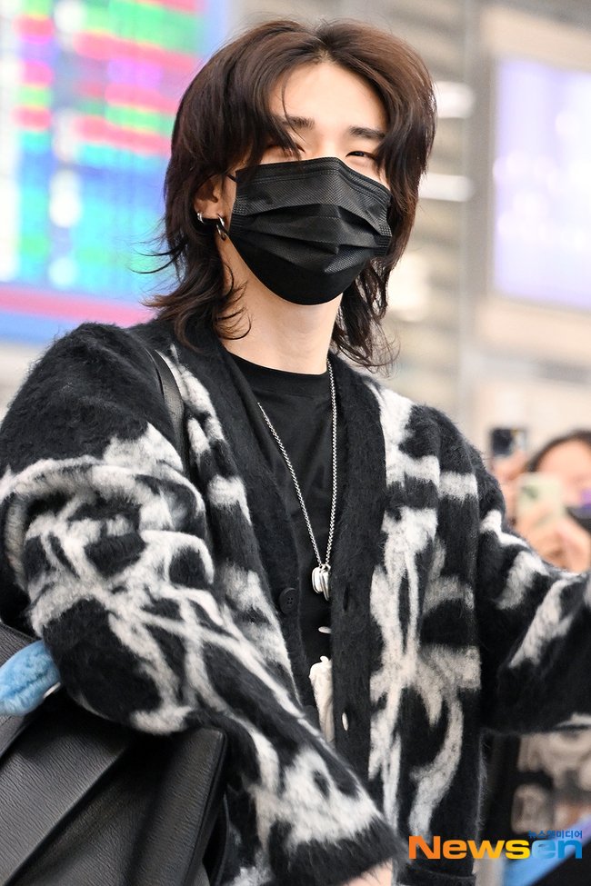 Hyun-Jin Hwang