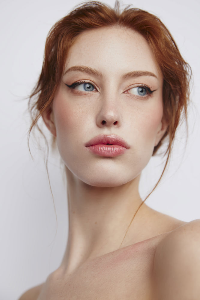 Taylor Rhodes