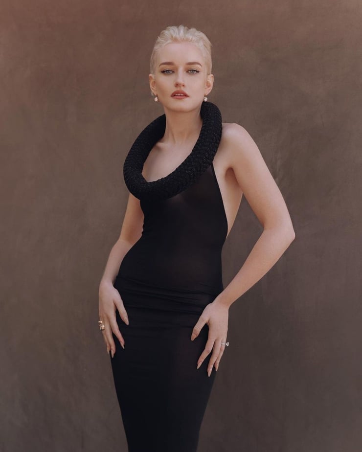 Julia Garner Julia Garner