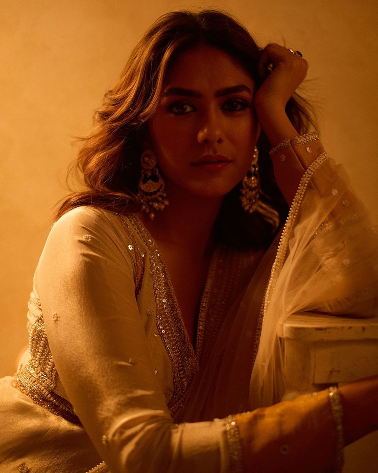 Mrunal Thakur