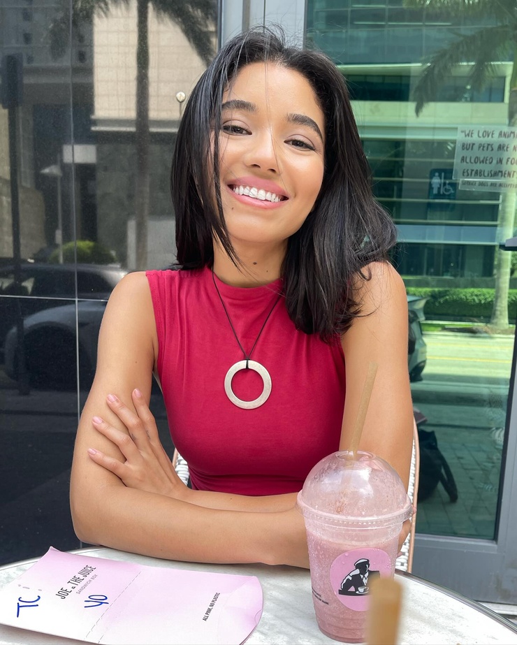 Picture of Yovanna Ventura