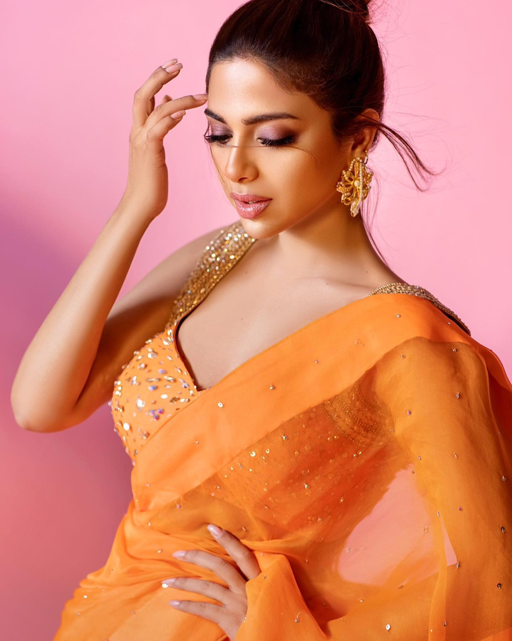 Sonya Hussyn