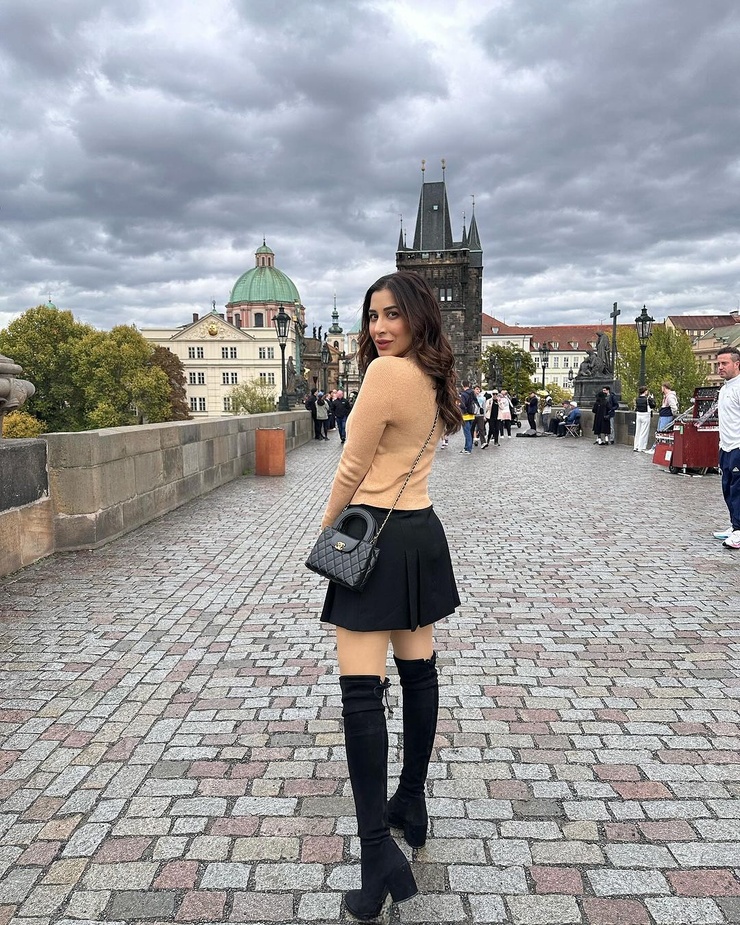 Sophie Choudry