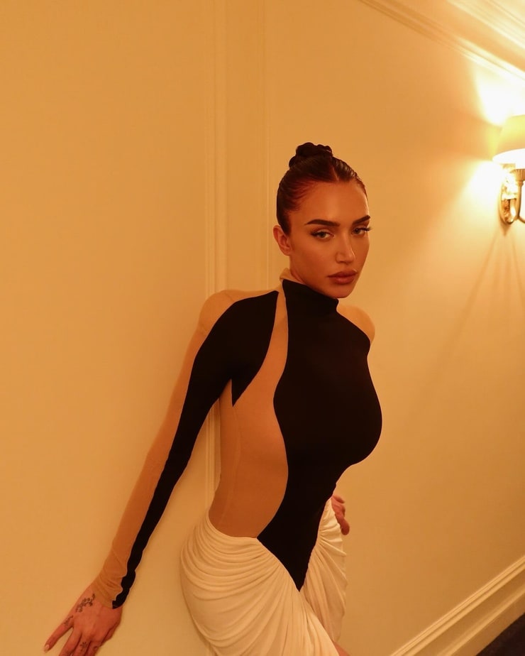 Anastasia Karanikolaou Anastasia Karanikolaou