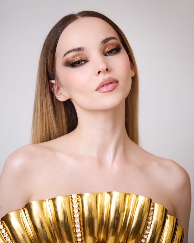Dove Cameron