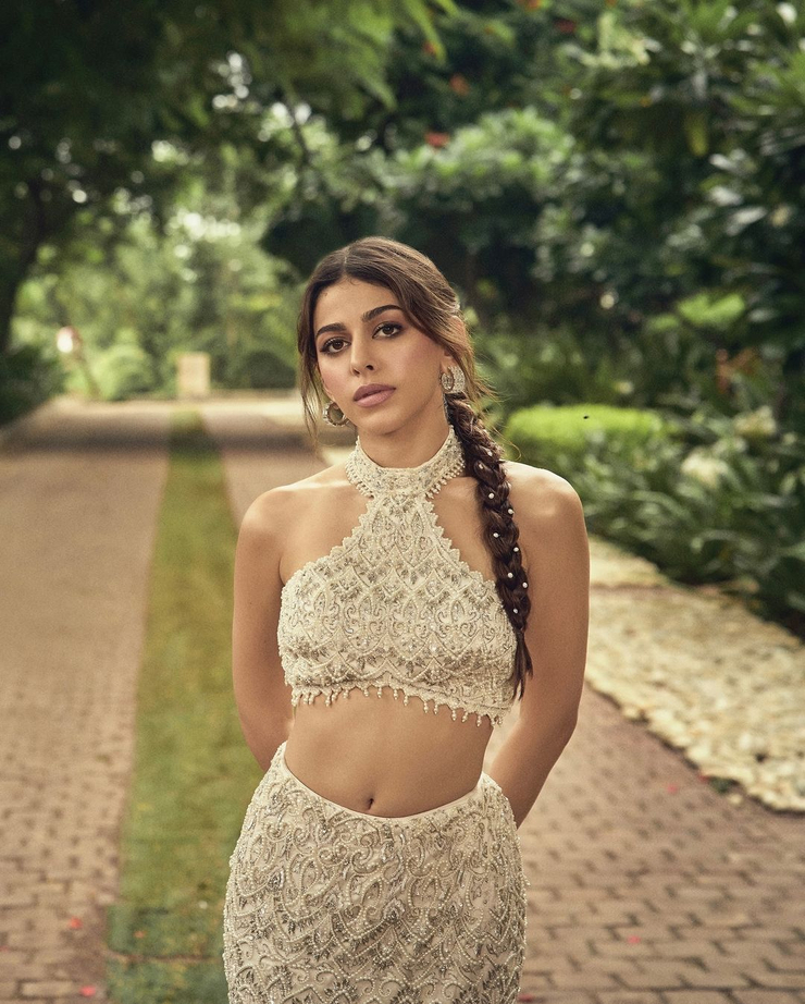 Aalia Furniturewalla Aalia Furniturewalla