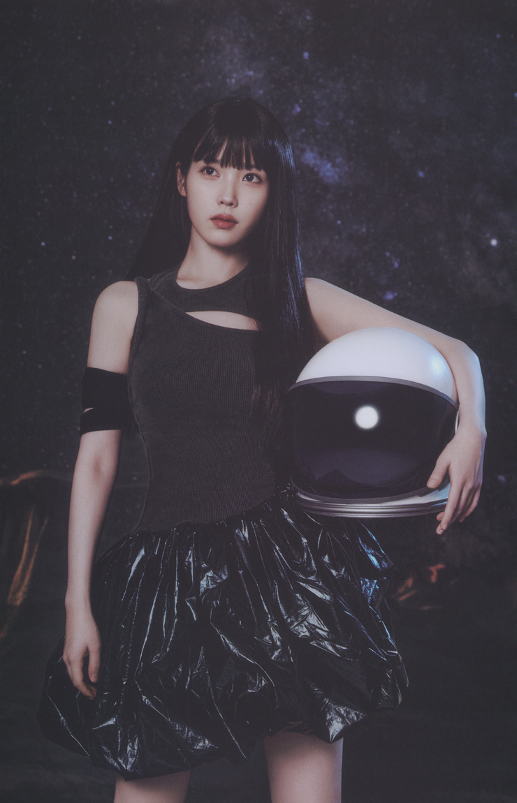 IU
