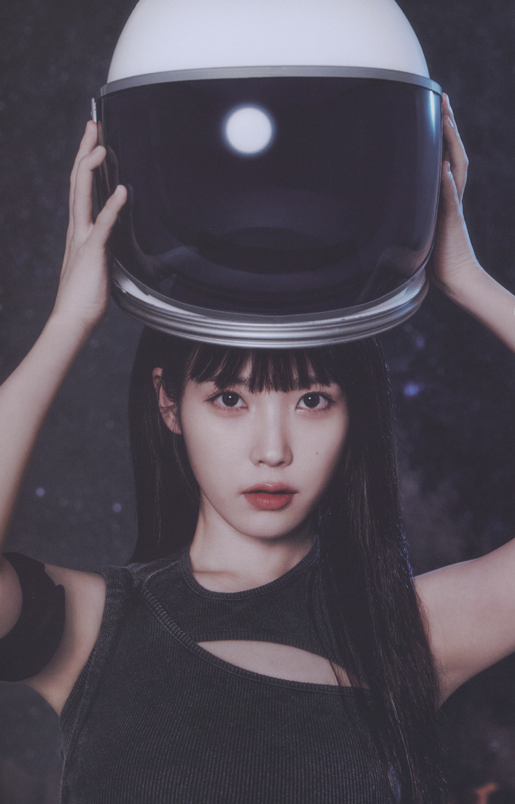 IU