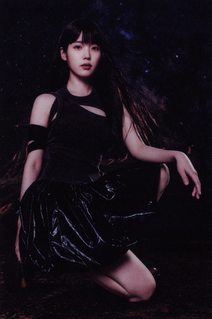 IU