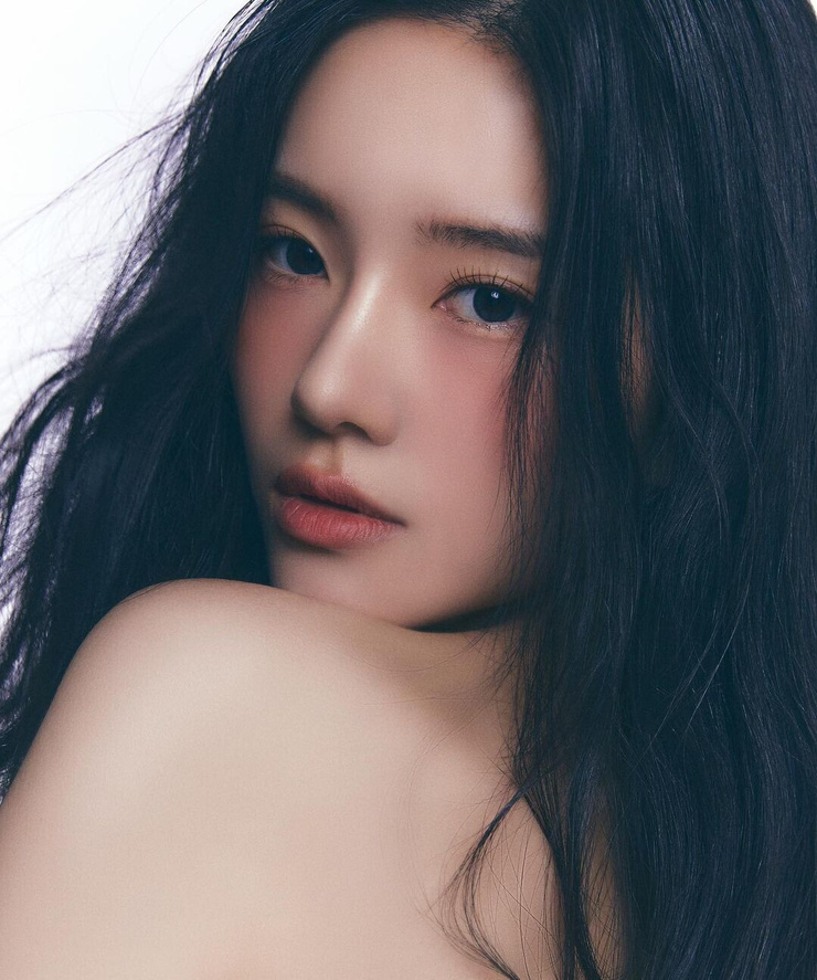 Na-yeon Lee Na-yeon Lee