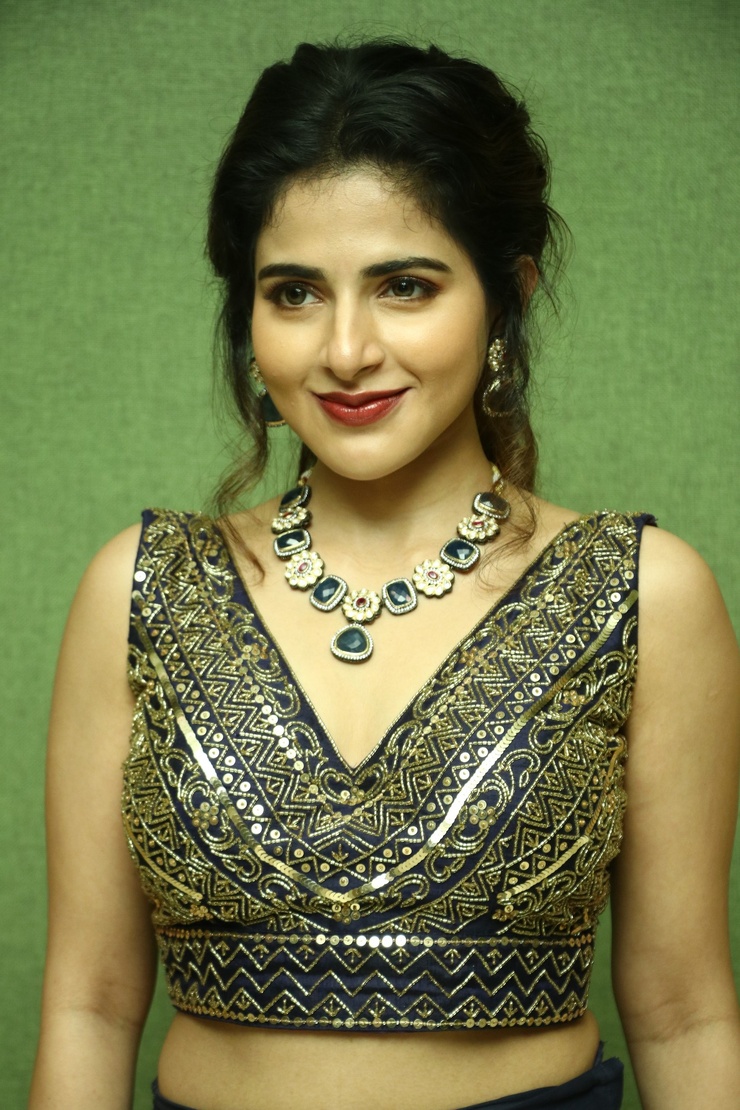 Iswarya Menon Iswarya Menon