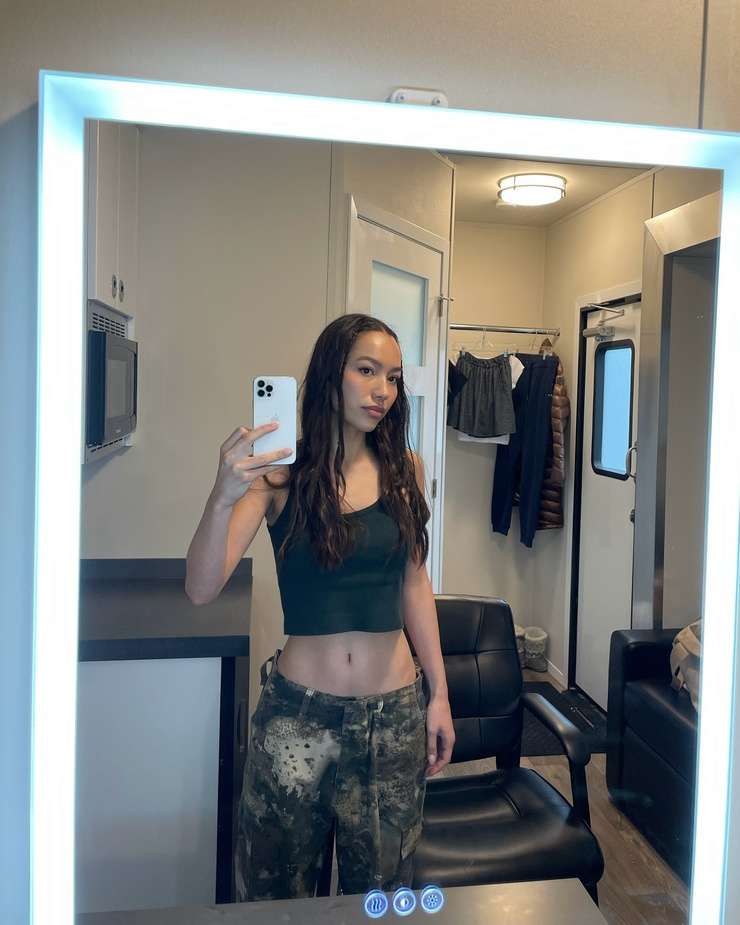 Jasmine Vega