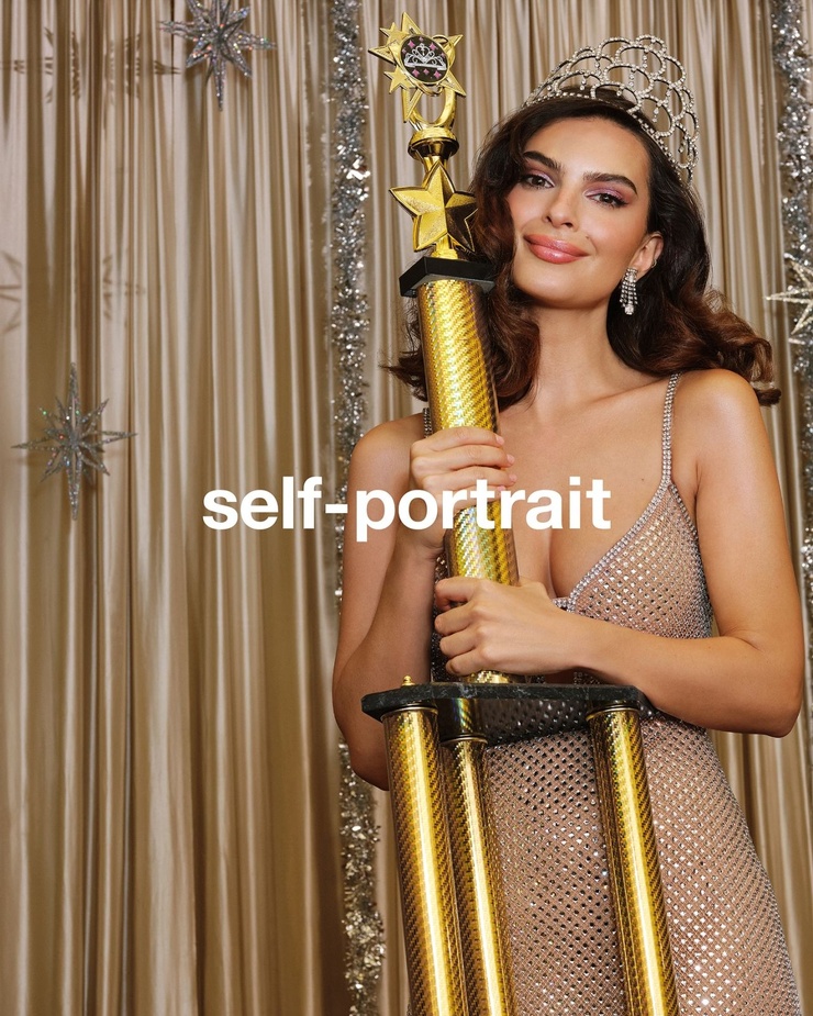 Emily Ratajkowski Emily Ratajkowski