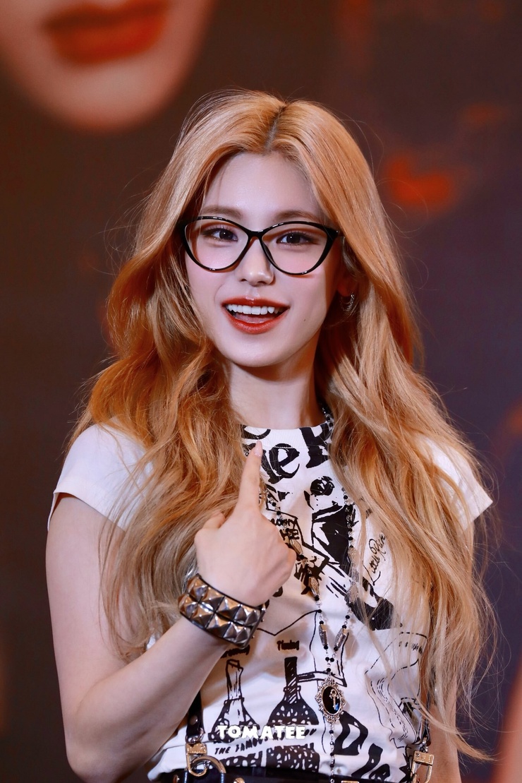 Hwang Yeji