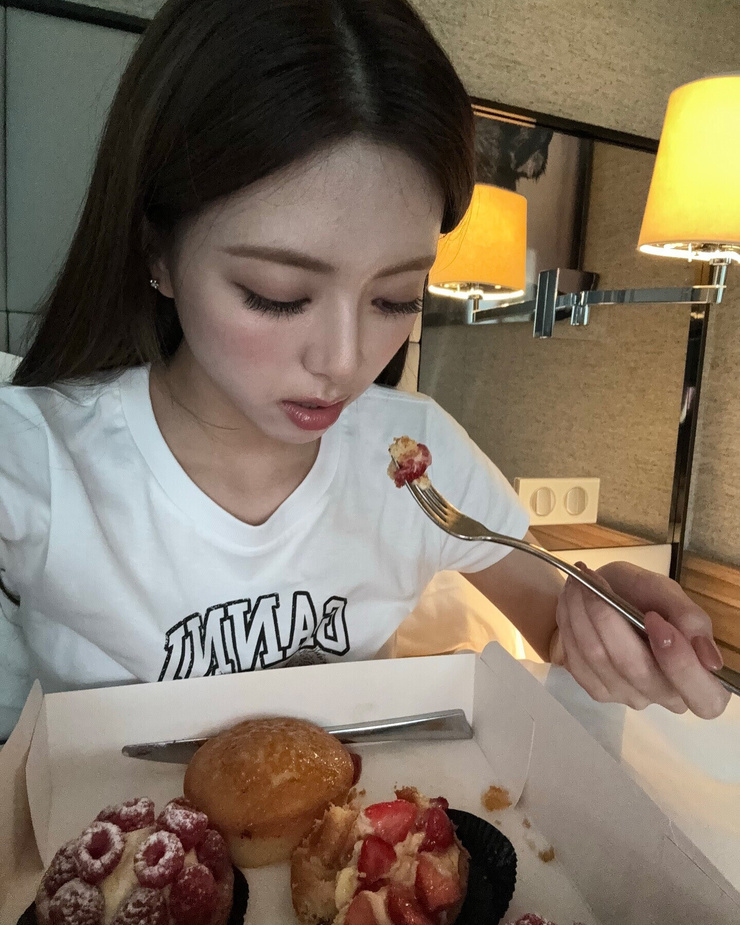 Shin Yuna
