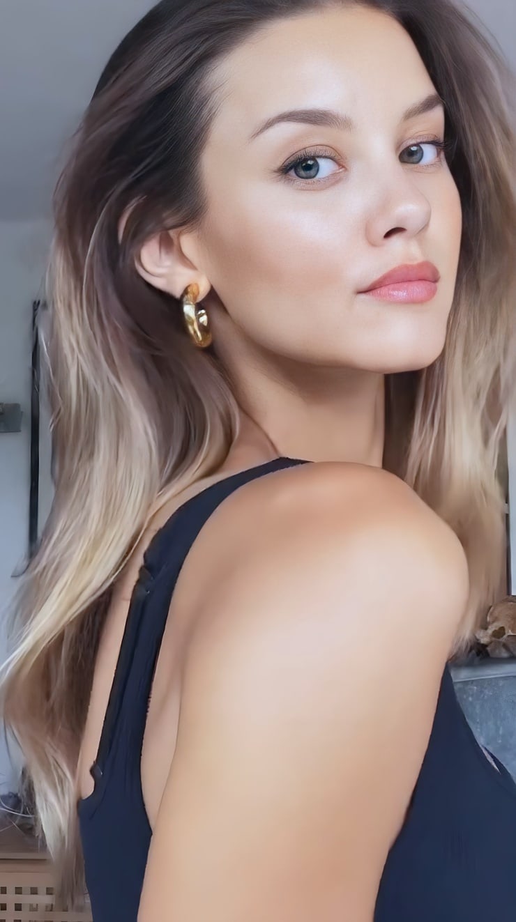 NICOLA CAVANIS NICOLA CAVANIS