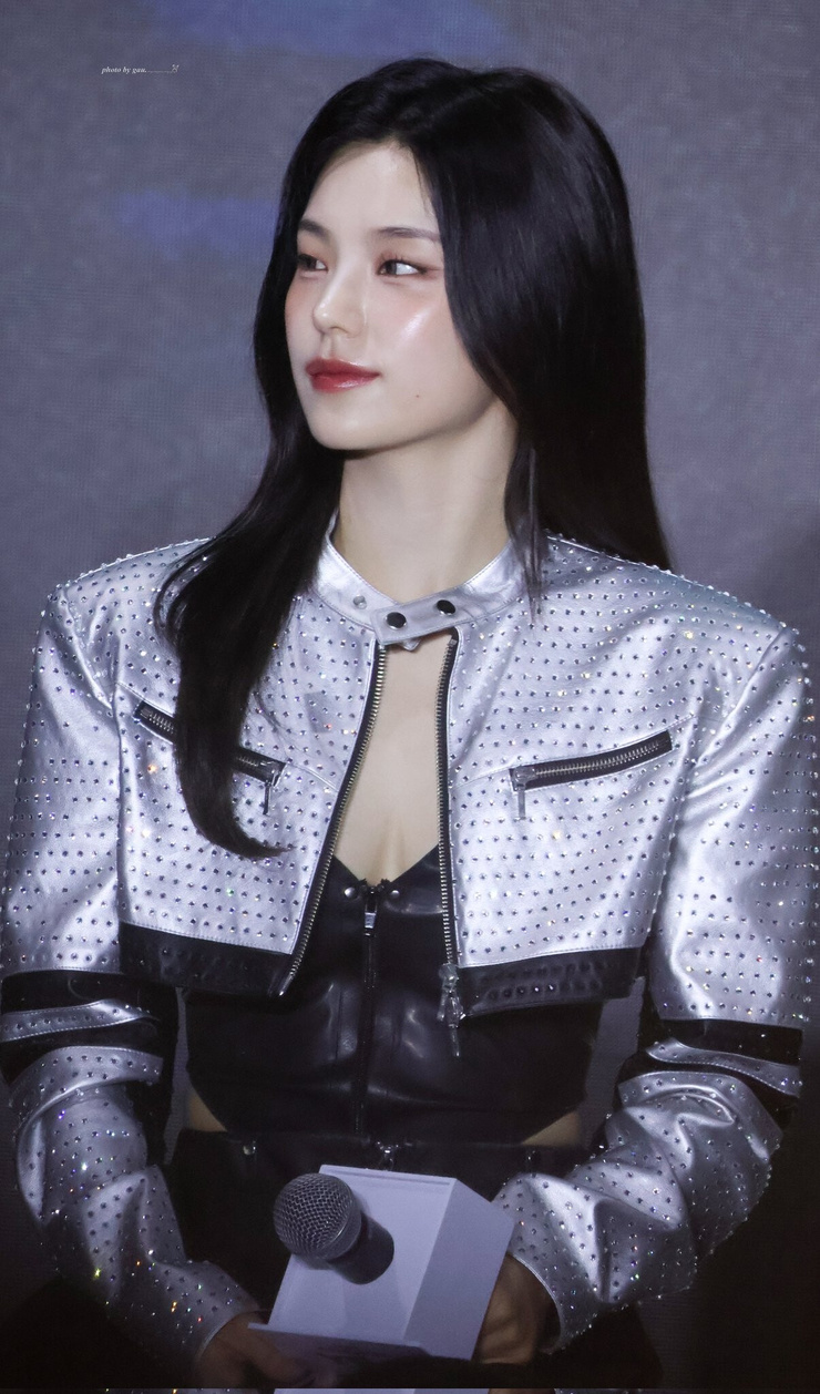 Hwang Yeji