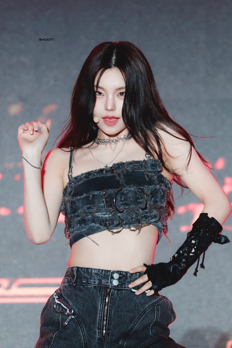 Hwang Yeji