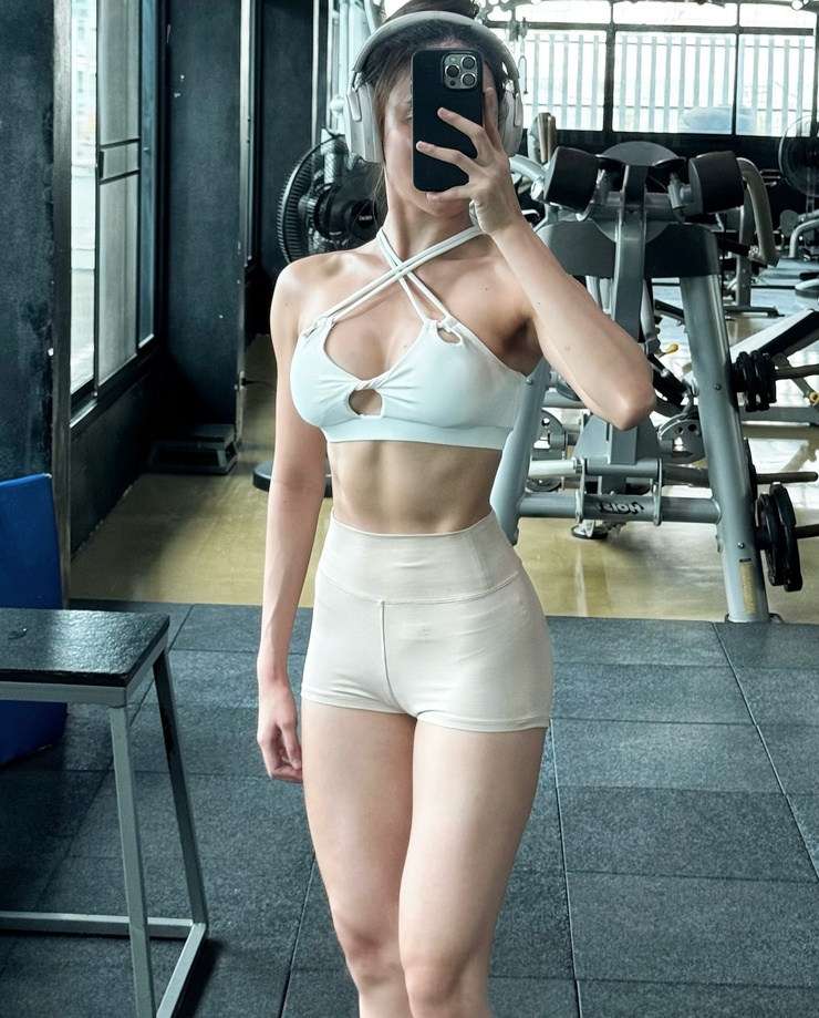 Pichana Yoosuk