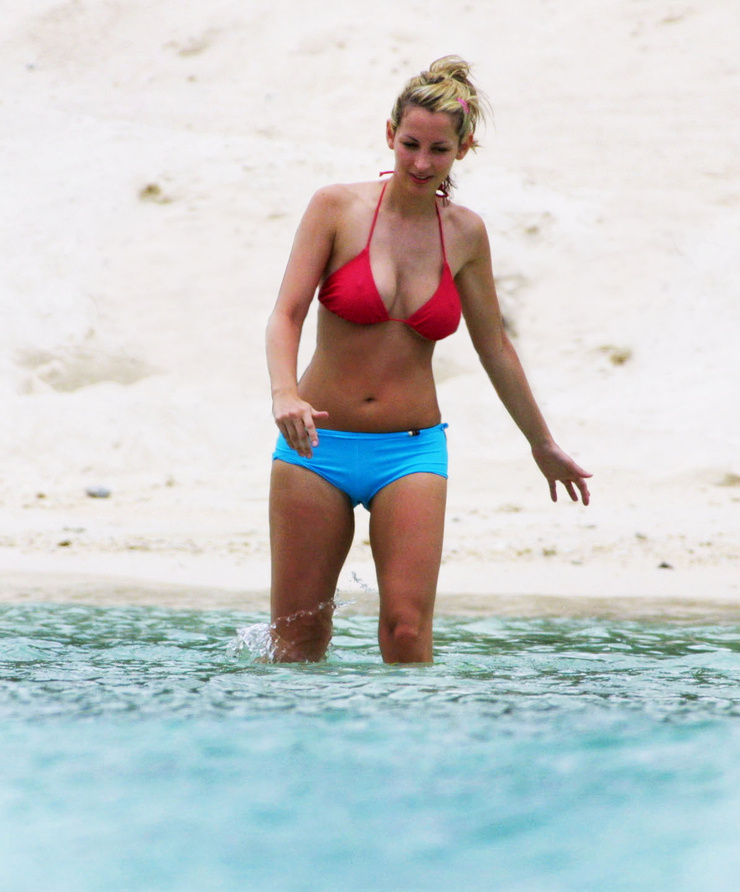 Nicole Appleton